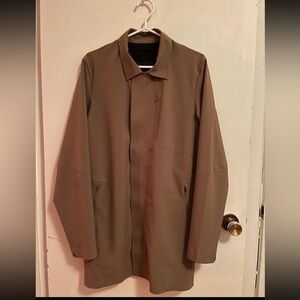 rain coat from Lululemon